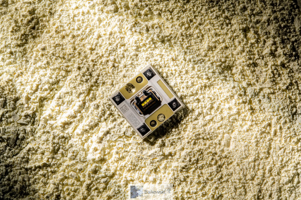 High power LED chip made with fine YAG powder